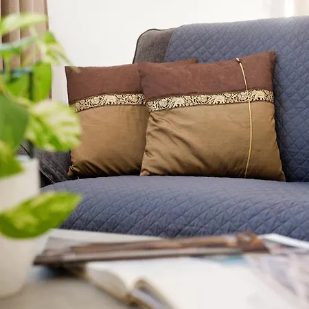 Modern 3br With Balcony - Close To Limestone Heritage Park Appartamento