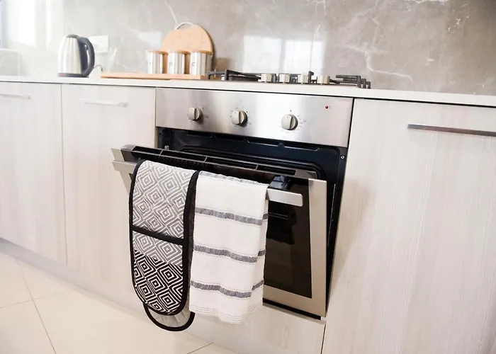 Modern 3br With Balcony - Close To Limestone Heritage Park * Siggiewi