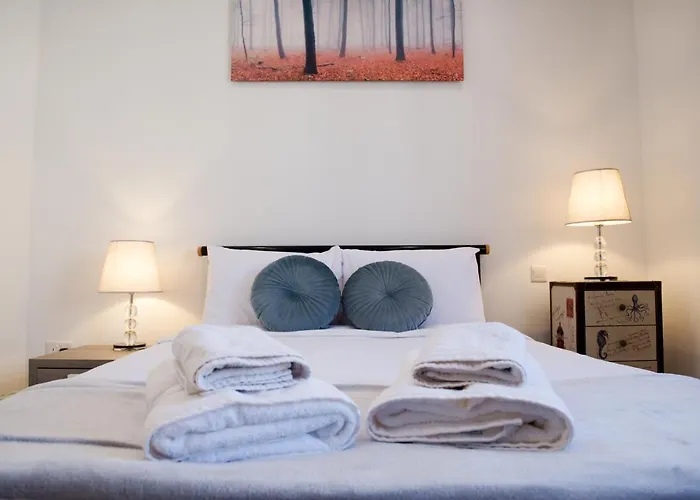 Apartament Modern 3br With Balcony - Close To Limestone Heritage Park *