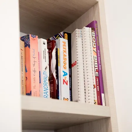 Apartment Modern 3br With Balcony - Close To Limestone Heritage Park