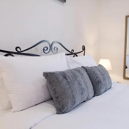 Modern 3br With Balcony - Close To Limestone Heritage Park Siggiewi