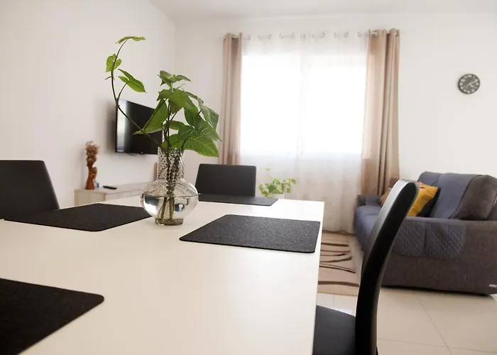 Modern 3br With Balcony - Close To Limestone Heritage Park * Siggiewi