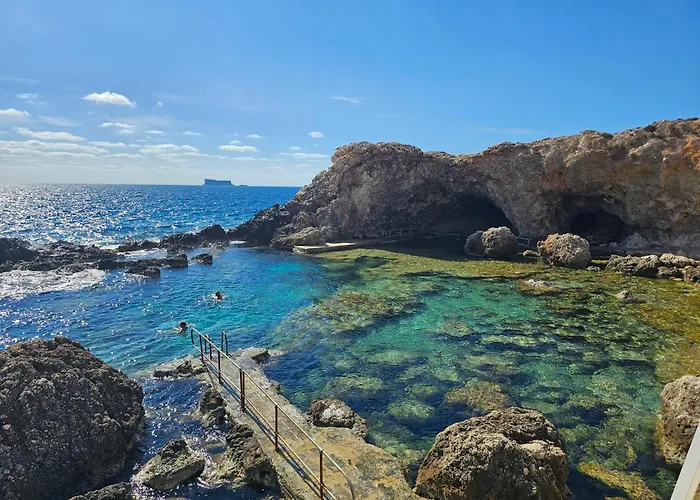 Modern 3br With Balcony - Close To Limestone Heritage Park شقة Siggiewi